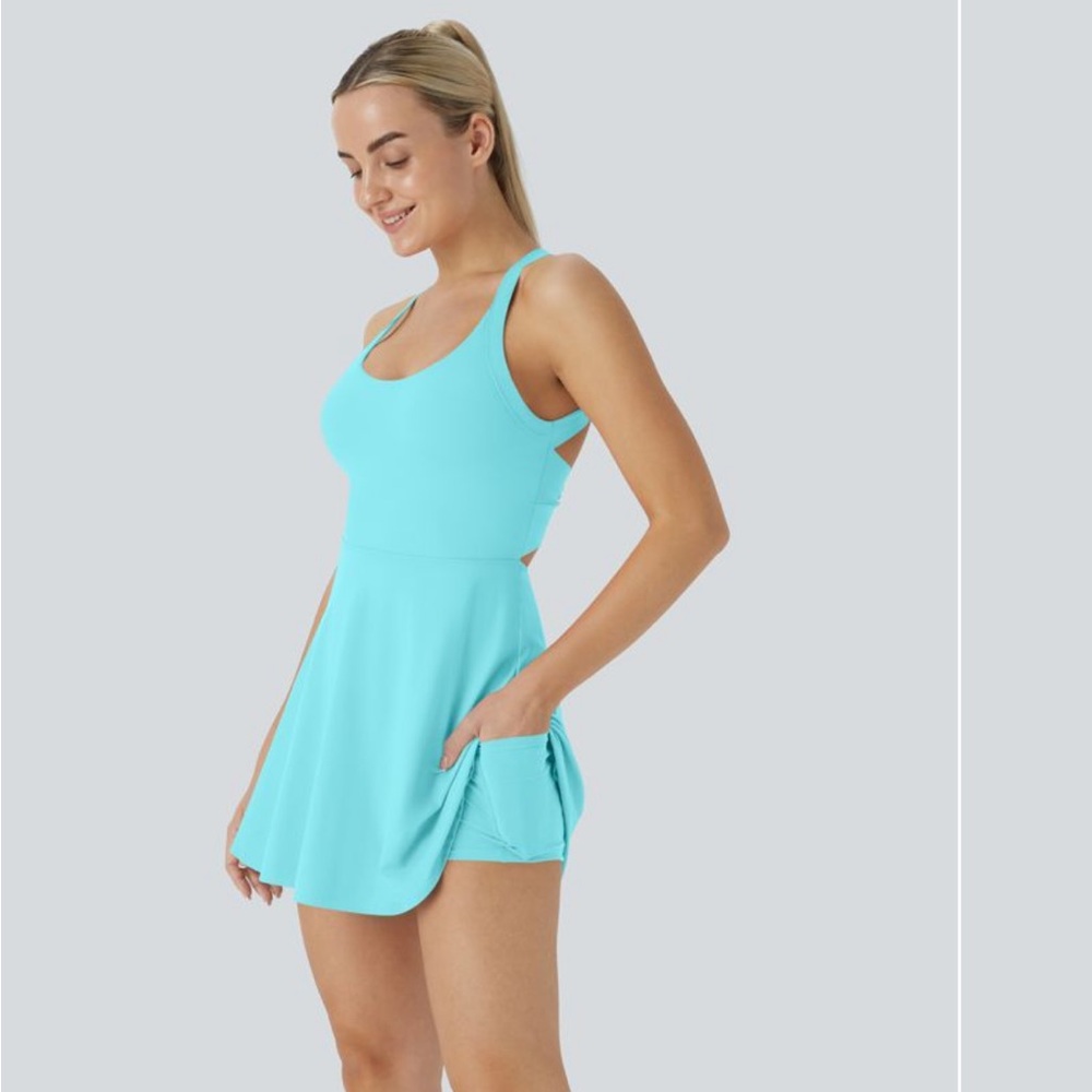 HALARA L Turquoise Backless Twisted Cooltouch Active Dress Easy Peezy Edition